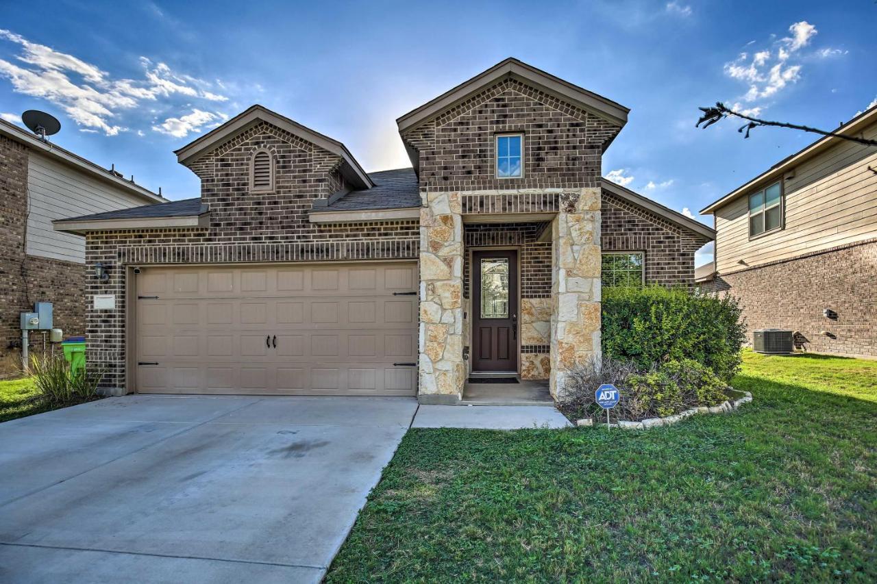 San Antonio Home With Yard About 8 Mi To Lackland! Luaran gambar