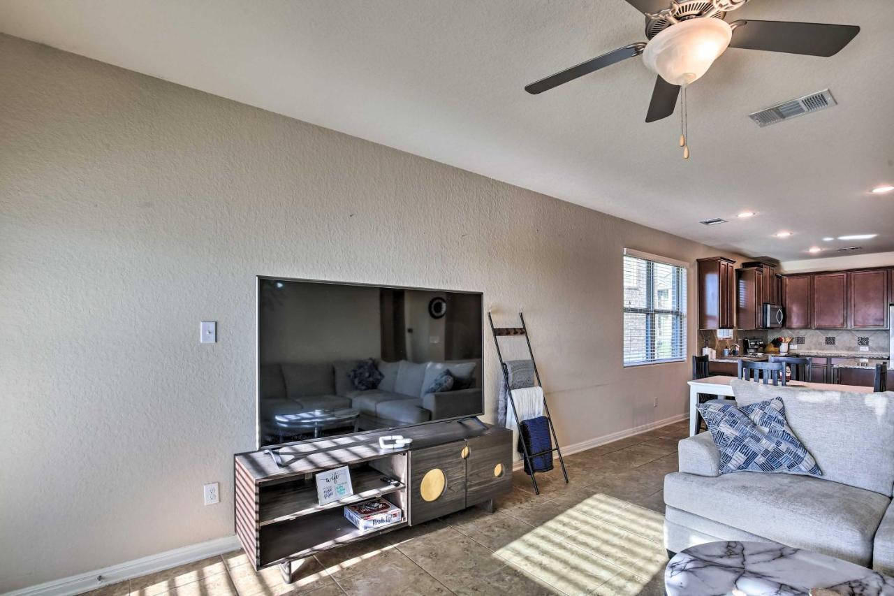 San Antonio Home With Yard About 8 Mi To Lackland! Luaran gambar