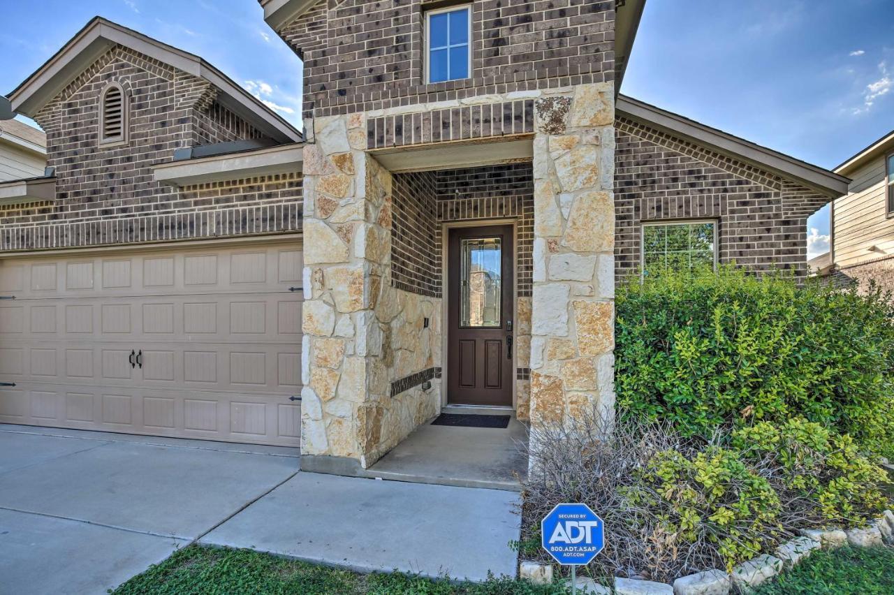 San Antonio Home With Yard About 8 Mi To Lackland! Luaran gambar